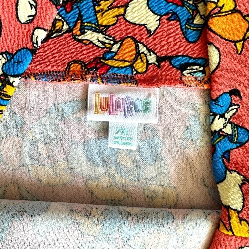LulaRoe Disney Donald Duck Print Cassie Pencil Skirt Womens Size 2XL​​​​ - Picture 3 of 3